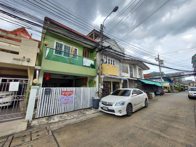 ขาย ทาวน์เฮ้าส์ ถนนประชาชื่น ซอย8